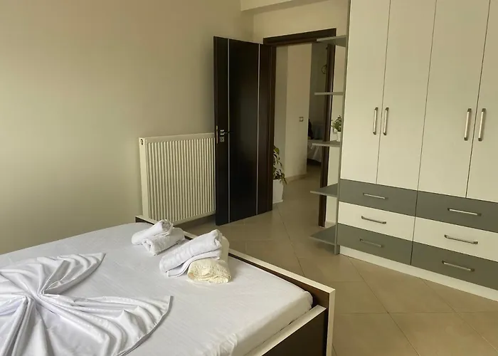 Reiii 公寓 Sarandë