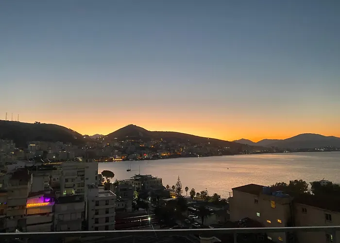 公寓 Reiii Sarandë